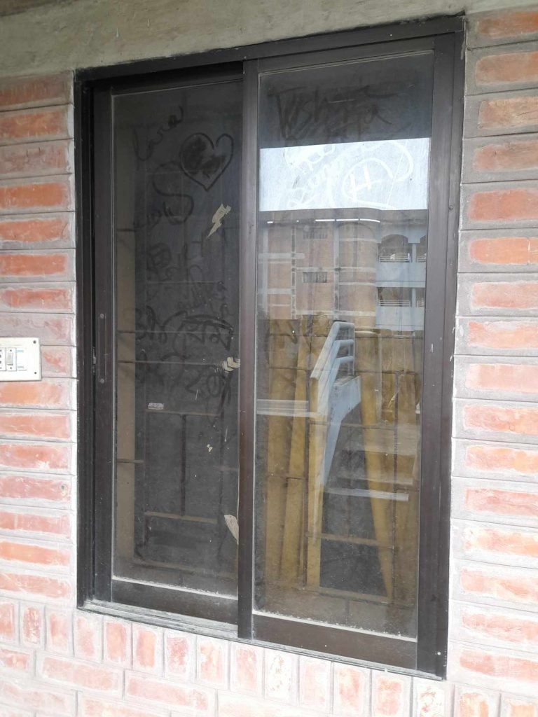 emergency glazier huddersfield 